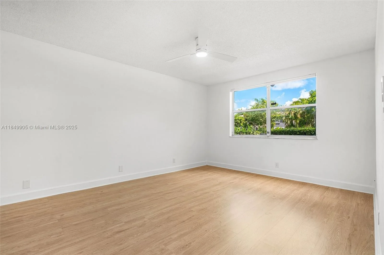 8721 Wiles Rd # 105, Coral Springs, FL 33067 photo 9
