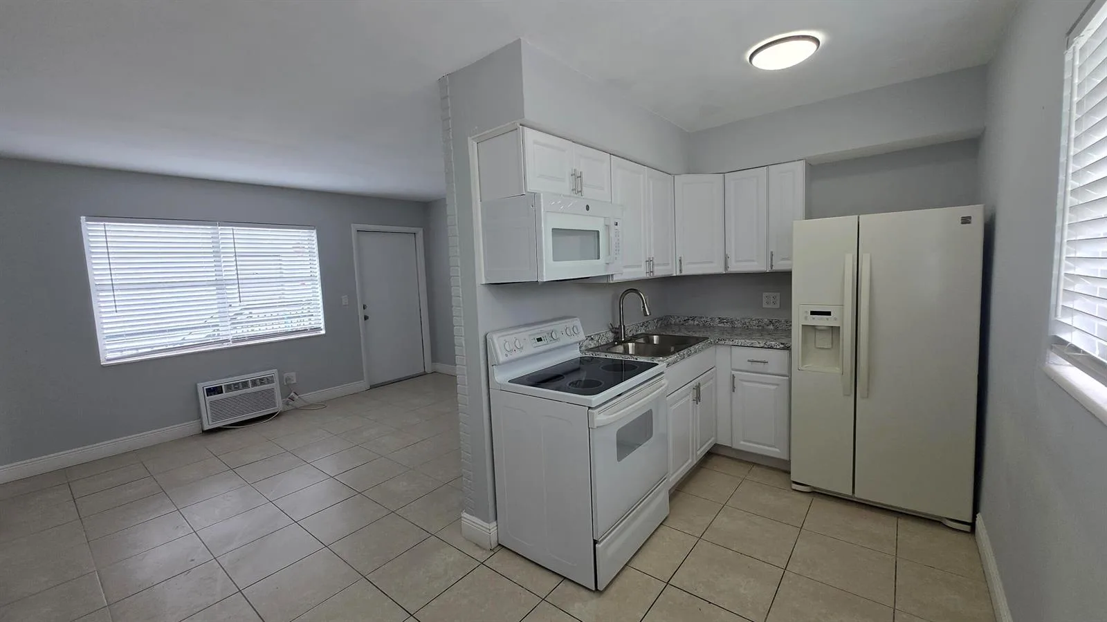 16951 NE 18th Avenue # 14, Miami, FL 33162 photo 5