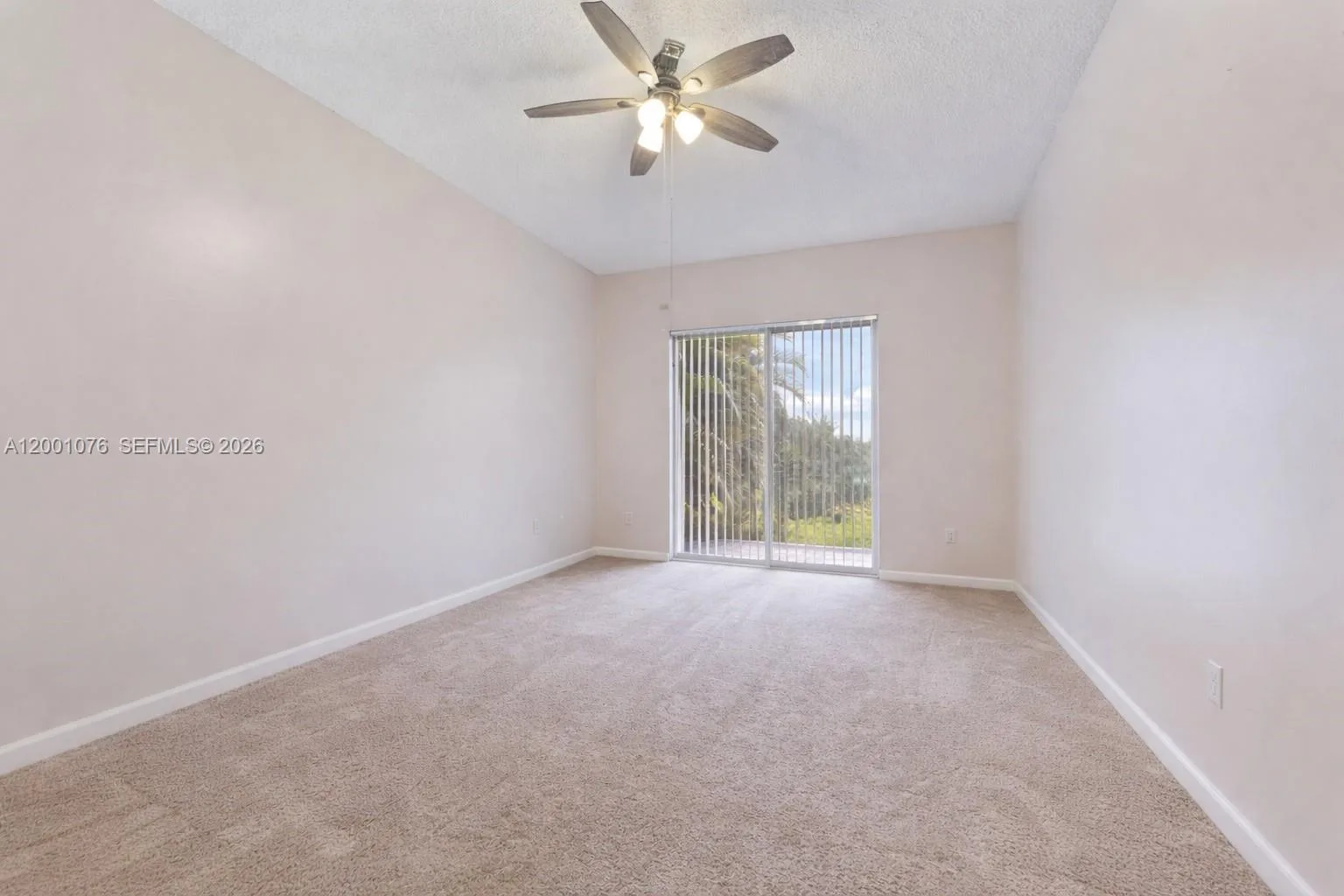 690 SE 30th Dr, Homestead, FL 33033 photo 11