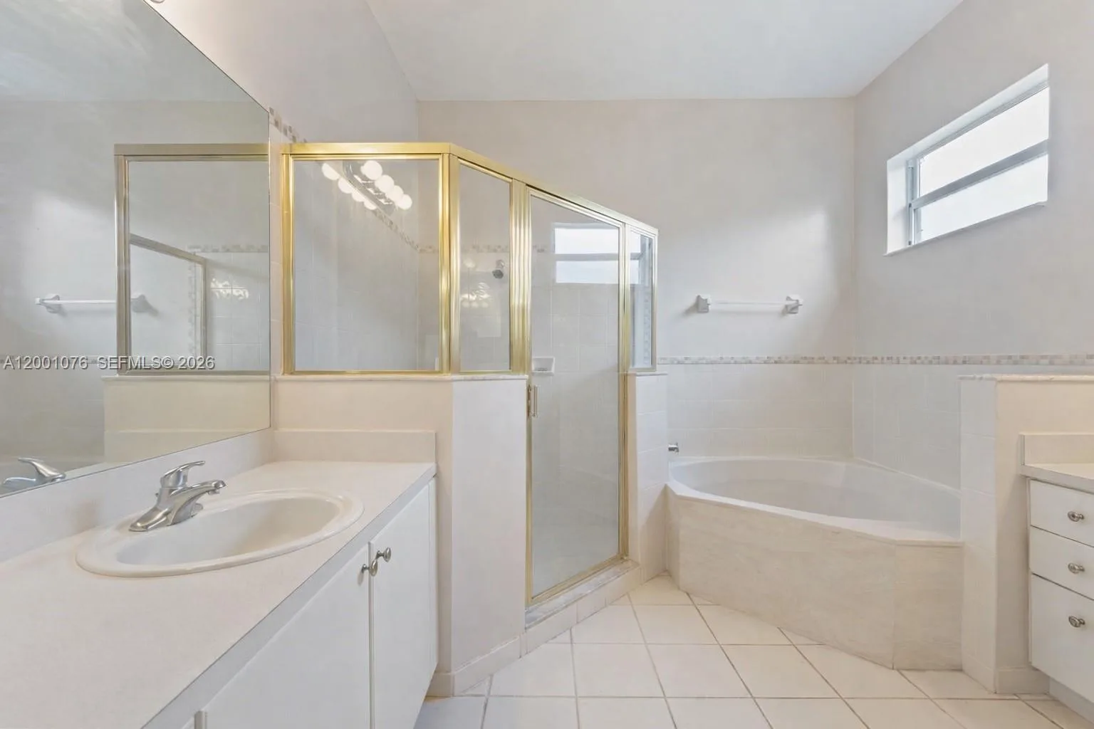 690 SE 30th Dr, Homestead, FL 33033 photo 12