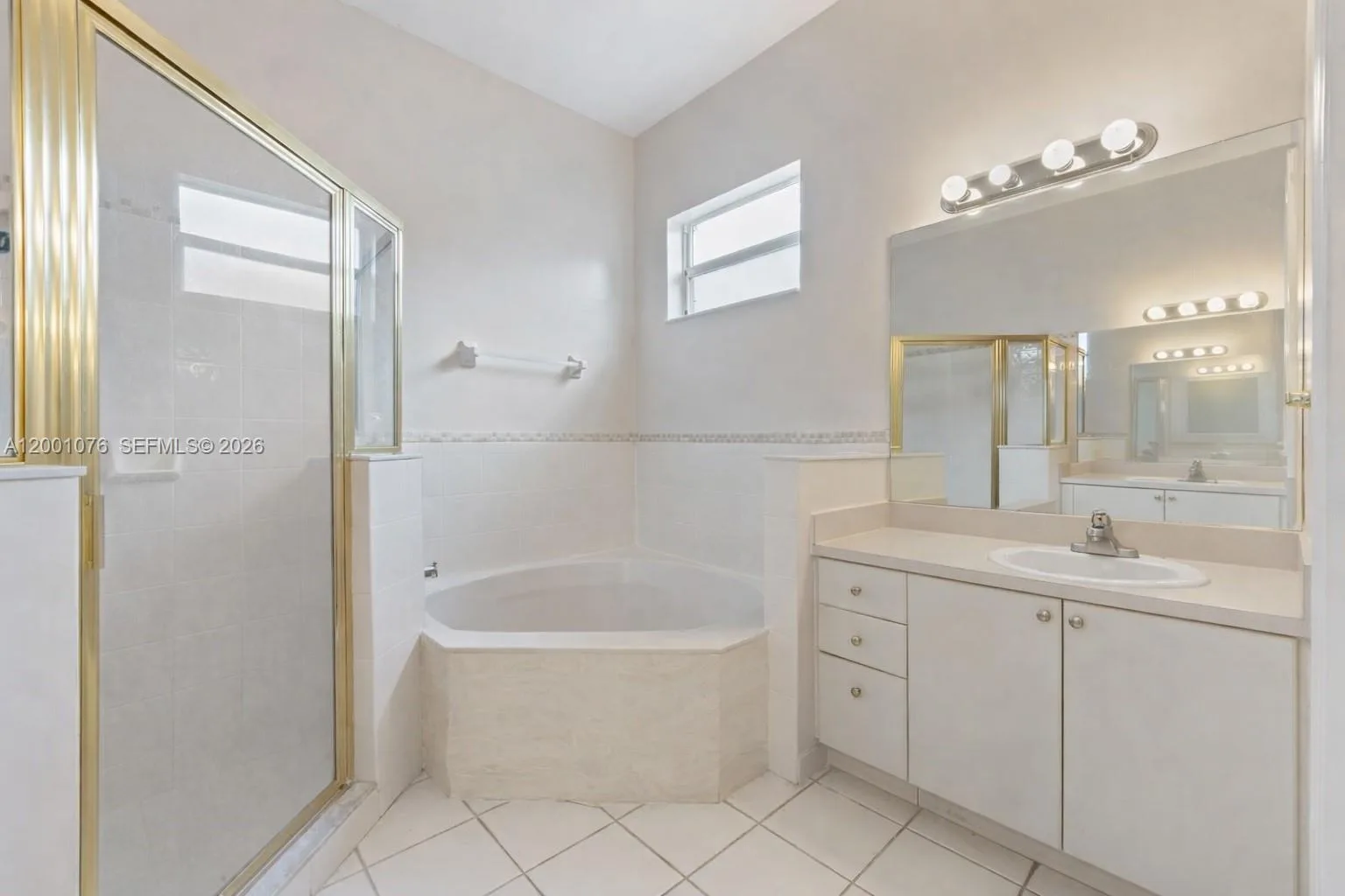 690 SE 30th Dr, Homestead, FL 33033 photo 13