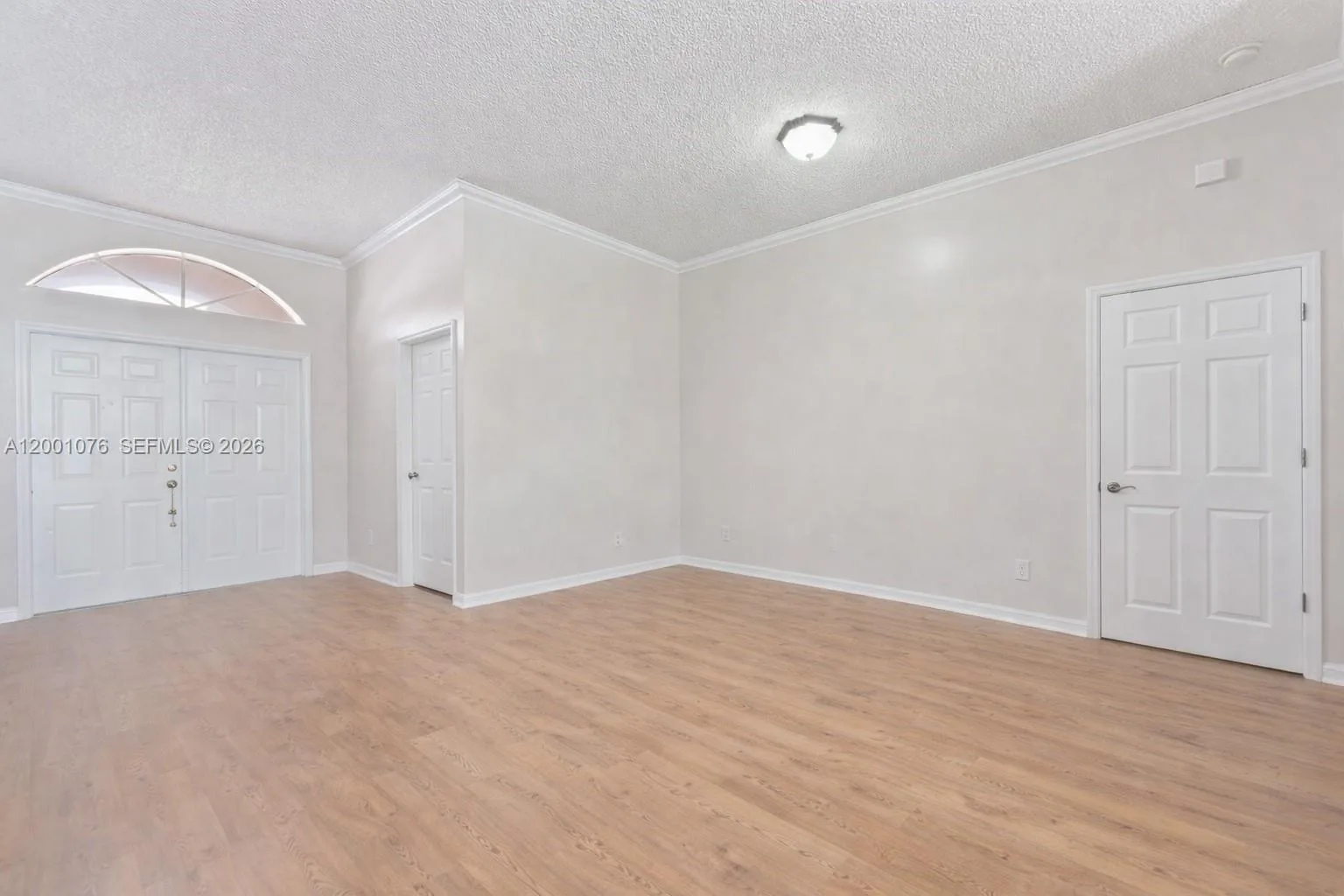 690 SE 30th Dr, Homestead, FL 33033 photo 6