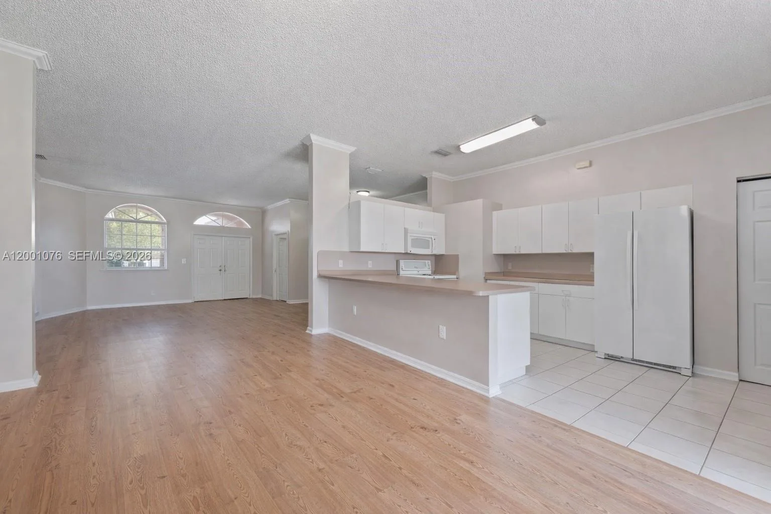 690 SE 30th Dr, Homestead, FL 33033 photo 7