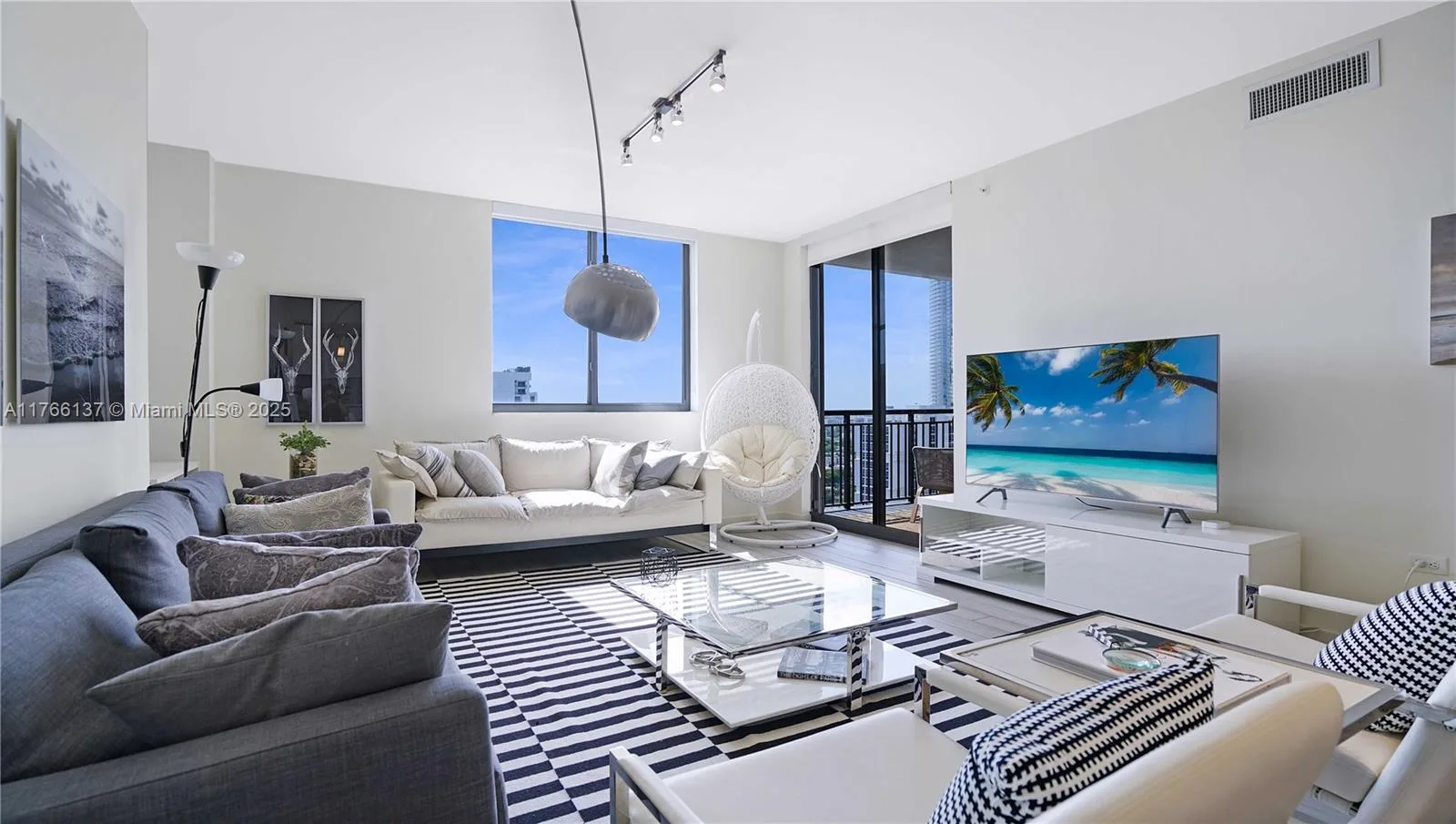 NINE at Mary Brickell – photo 7