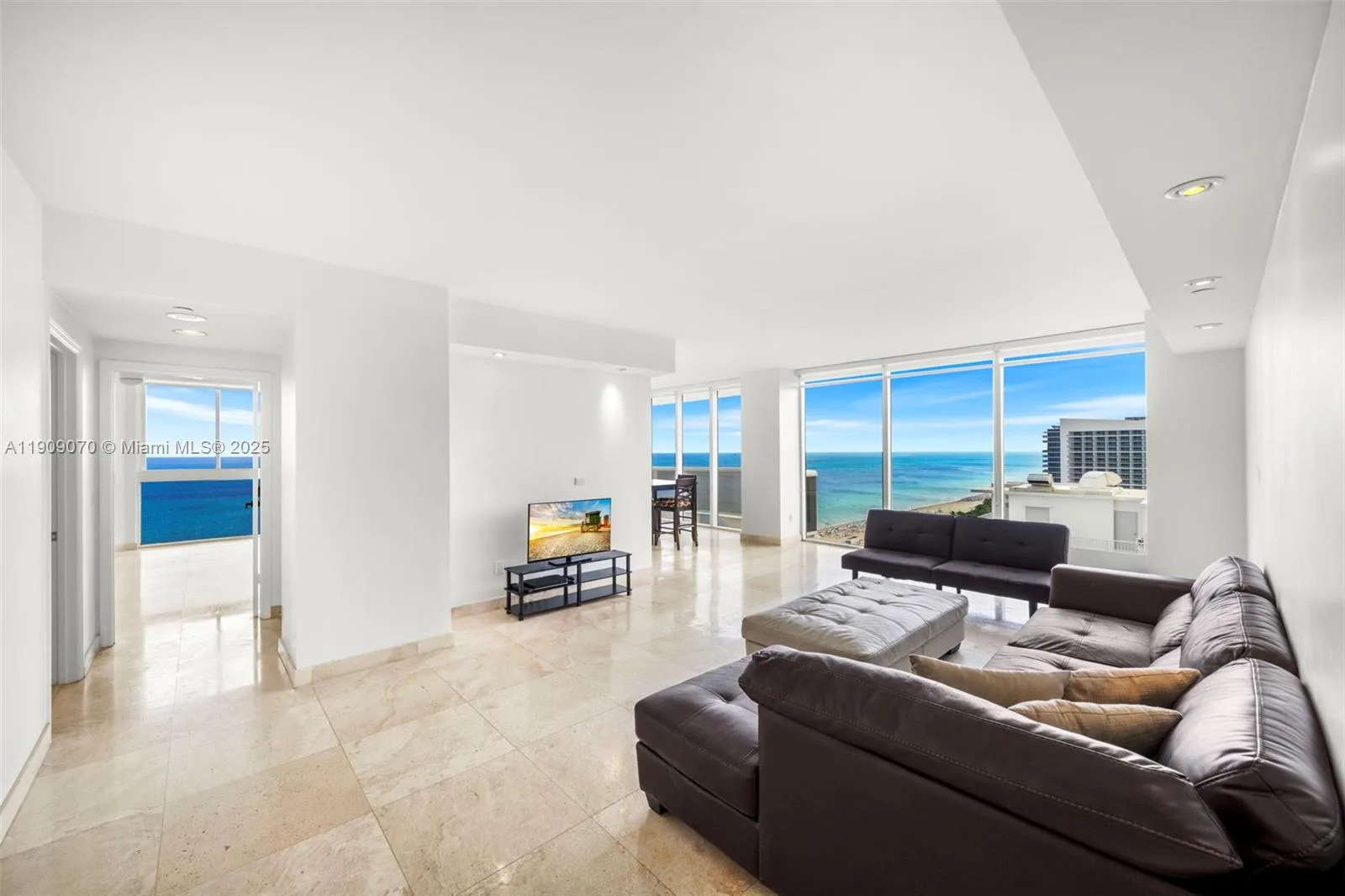 4775 Collins Ave # 1903, Miami Beach, FL 33140