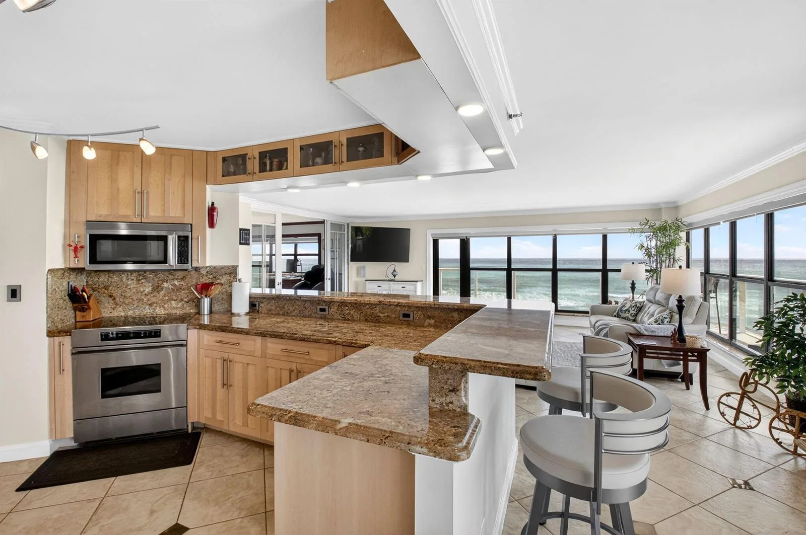 4605 S Ocean Boulevard # 5a, Highland Beach, FL 33487 photo 6