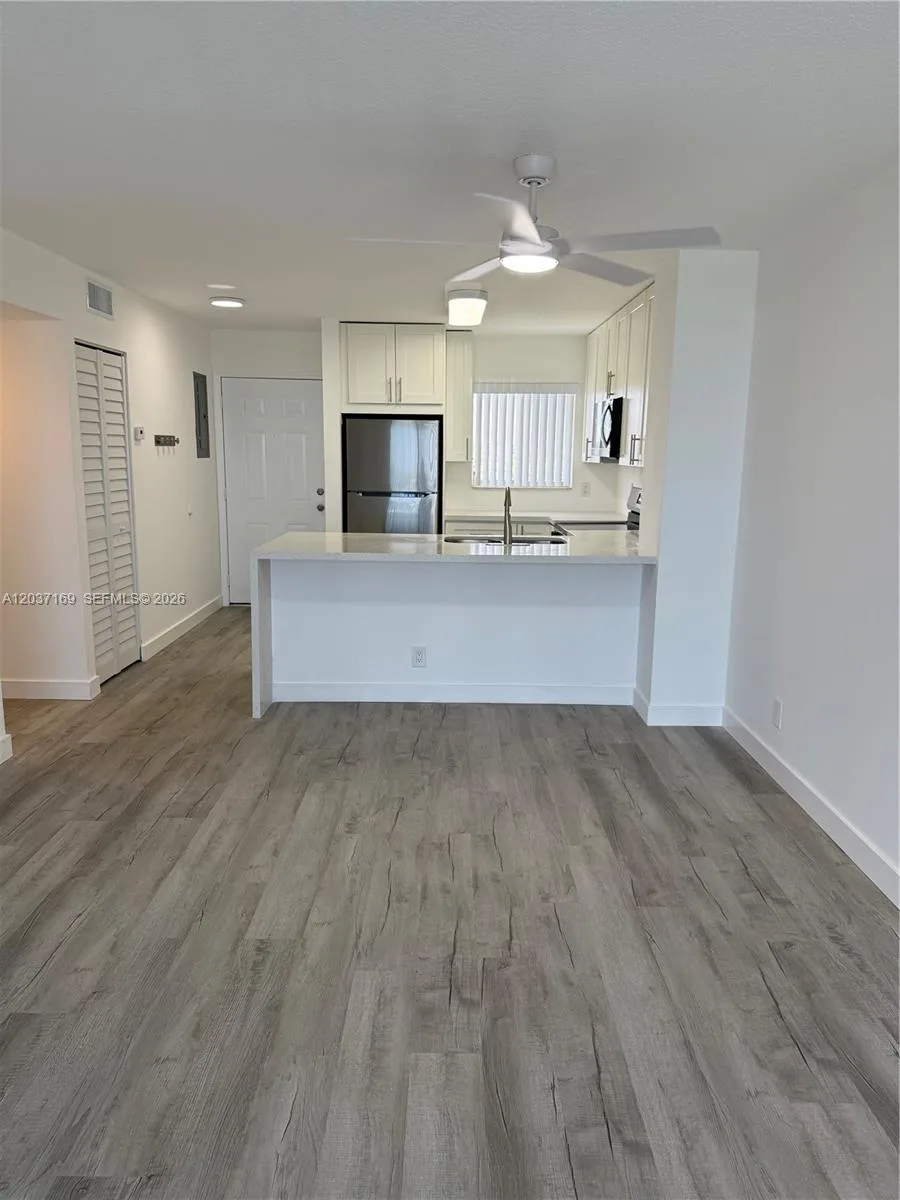 8710 N Sherman Cir # 506, Miramar, FL 33025 photo 12