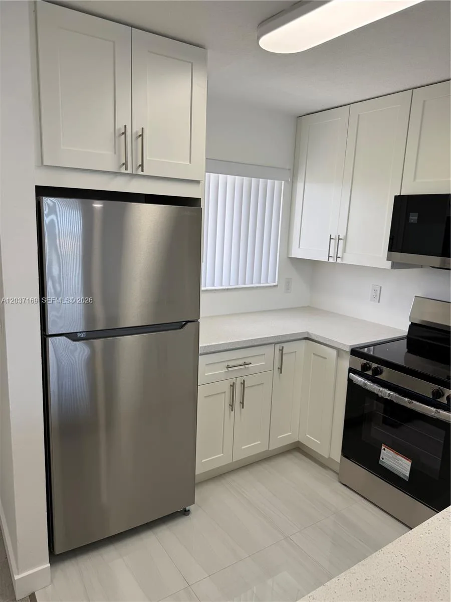 8710 N Sherman Cir # 506, Miramar, FL 33025 photo 7