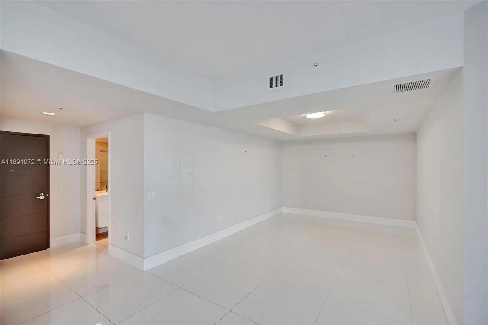 17301 Biscayne Blvd # 708, North Miami Beach, FL 33160 photo 10
