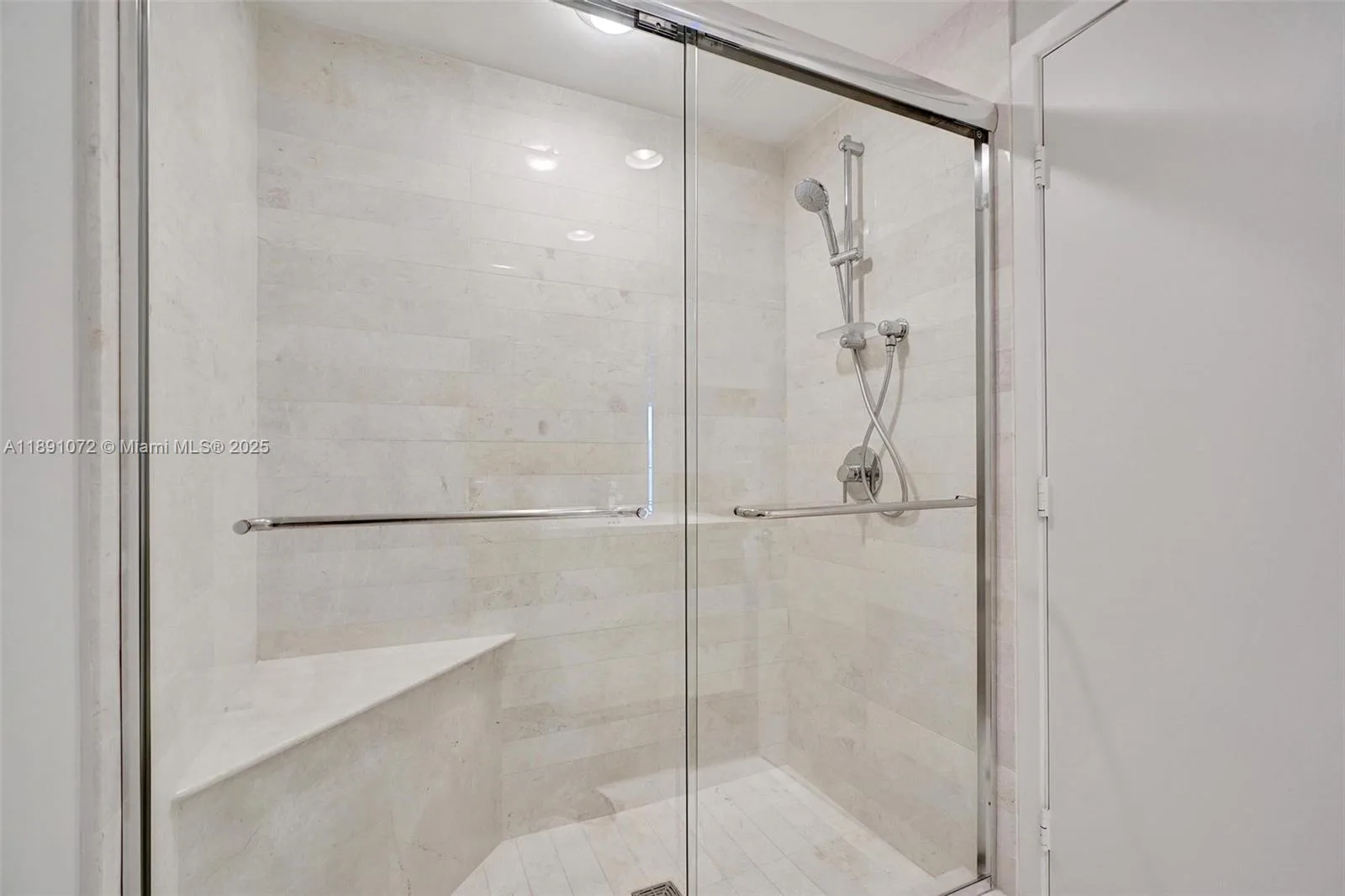 17301 Biscayne Blvd # 708, North Miami Beach, FL 33160 photo 12