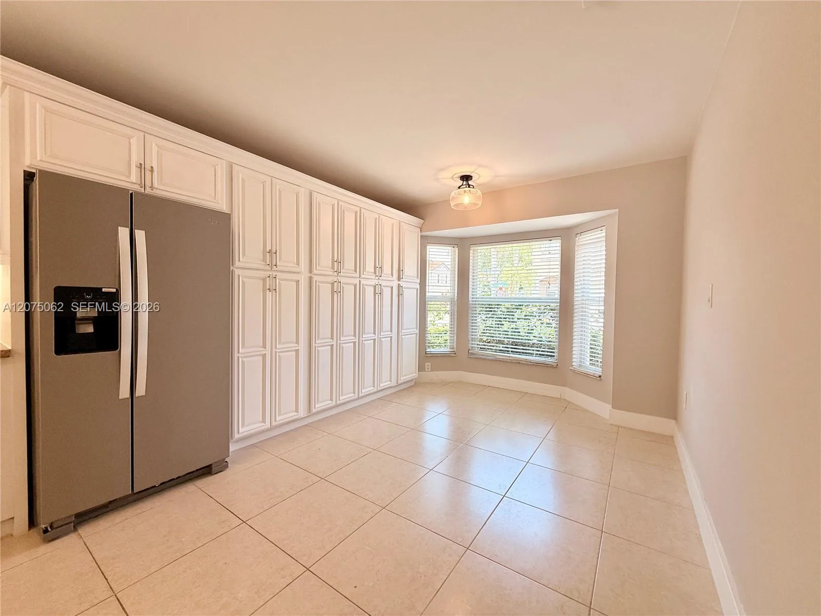 1140 Oysterwood St, Hollywood, FL 33019 photo 12
