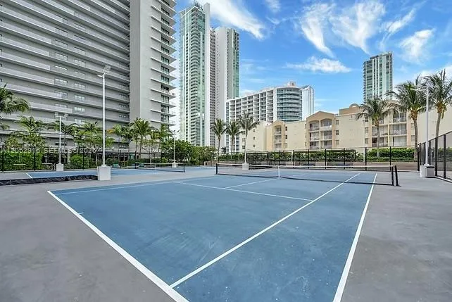 480 NE 31st Street # 1602, Miami, FL 33137 photo 13