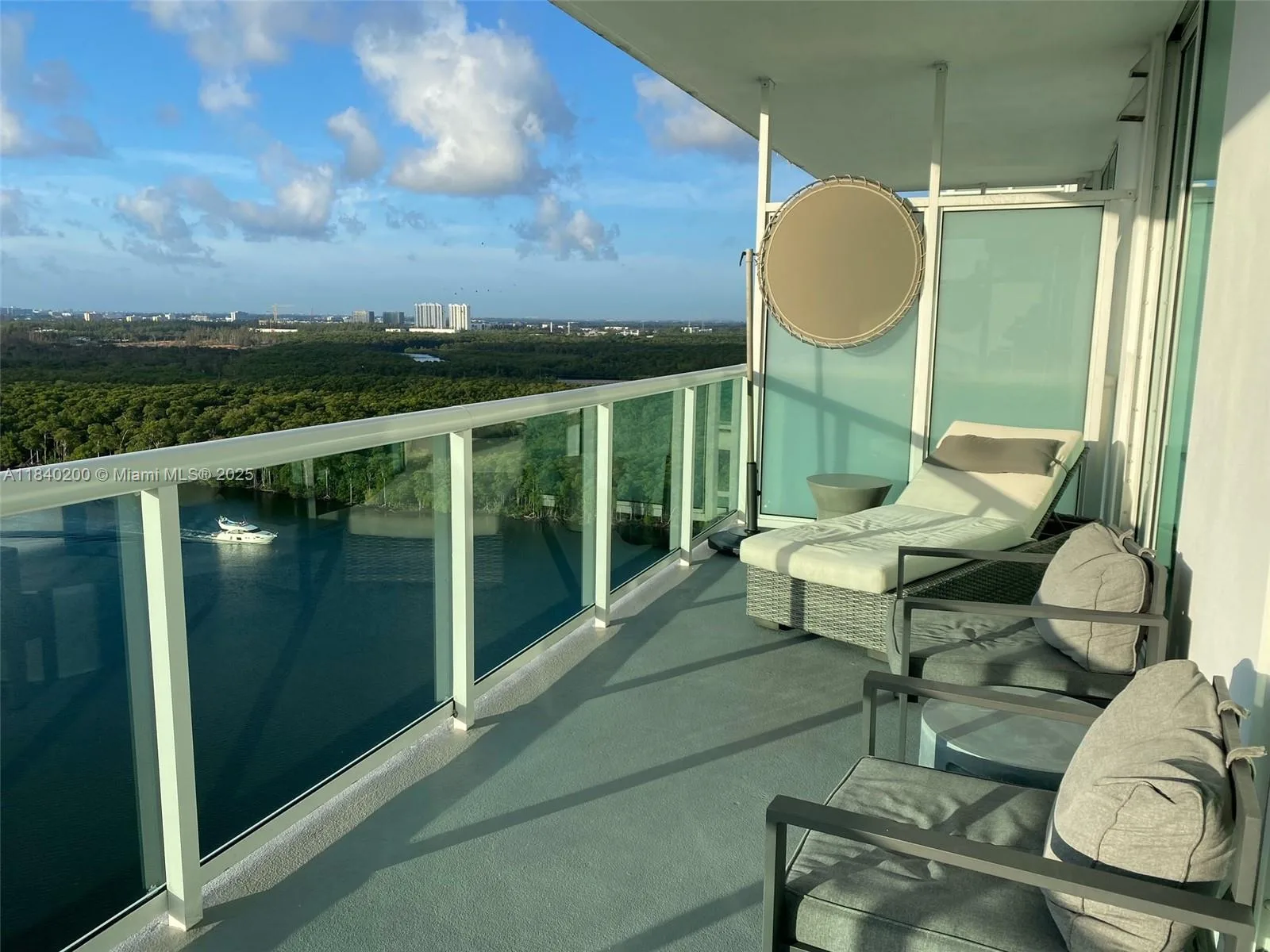 400 Sunny Isles Blvd # 2007, Sunny Isles Beach, FL 33160