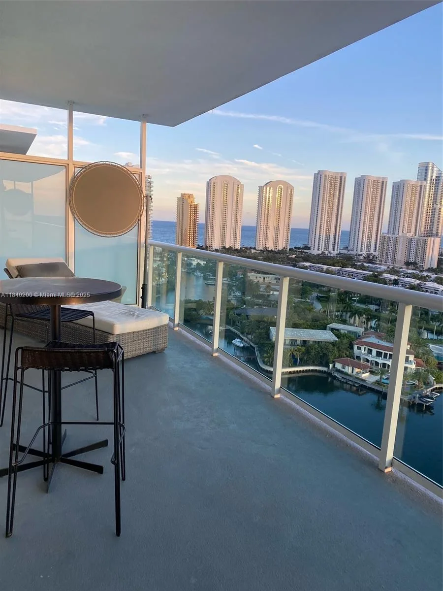 400 Sunny Isles Blvd # 2007, Sunny Isles Beach, FL 33160 photo 4