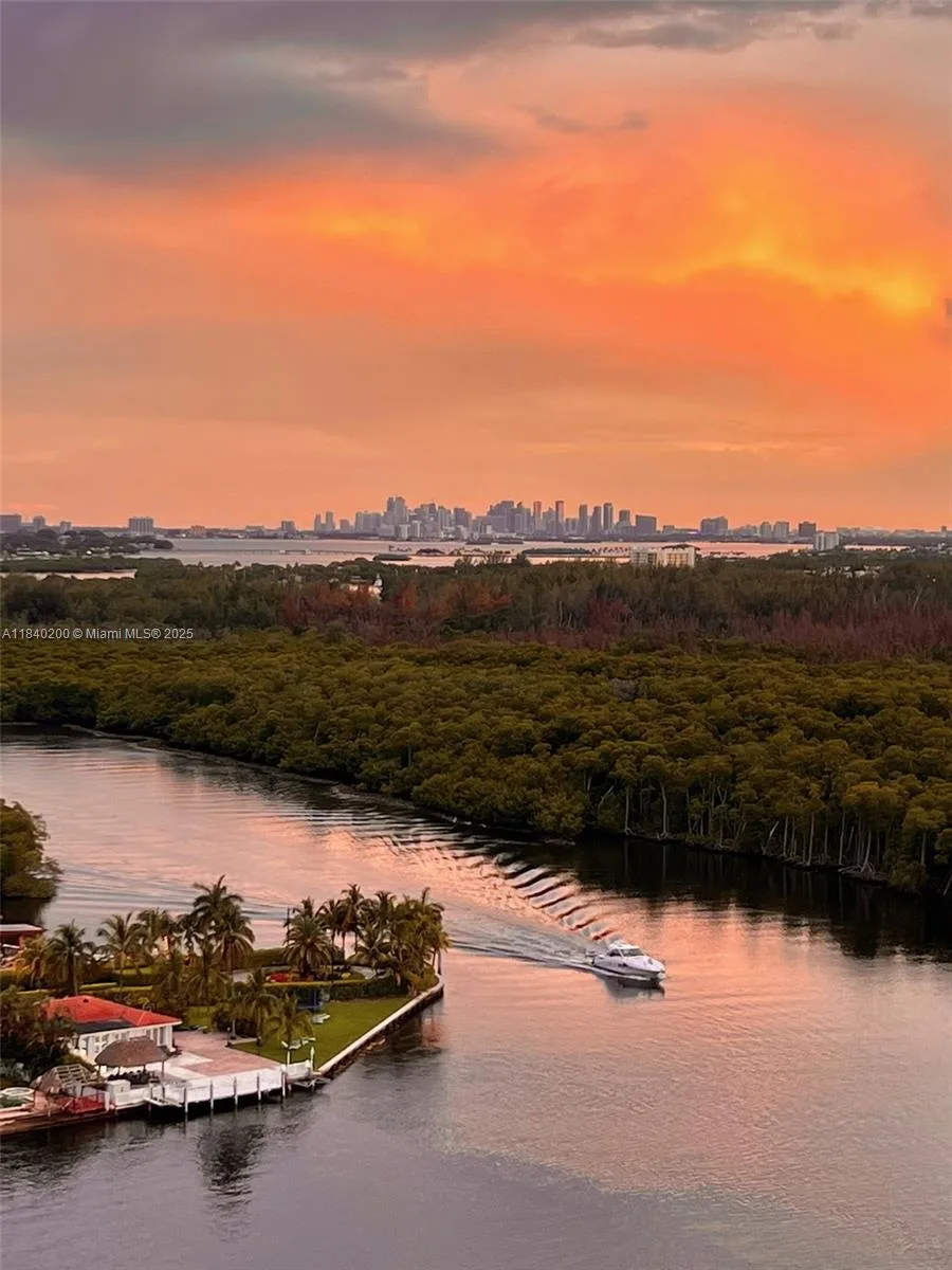 400 Sunny Isles Blvd # 2007, Sunny Isles Beach, FL 33160 photo 5