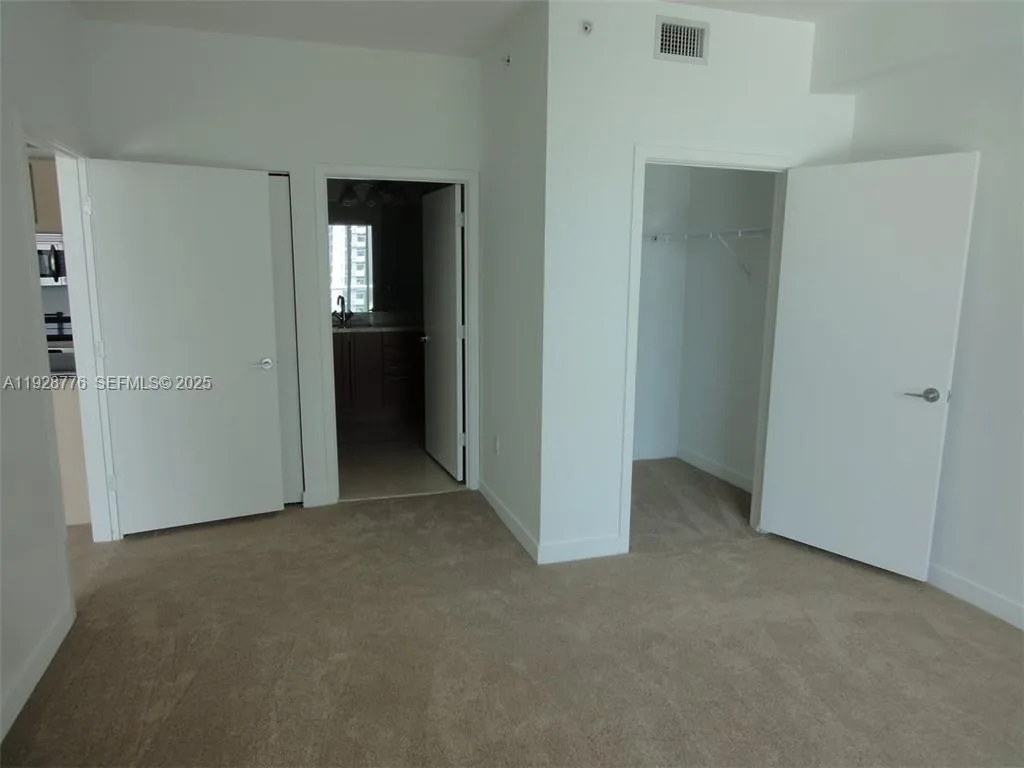 79 SW 12th St # 1203S, Miami, FL 33130 photo 5