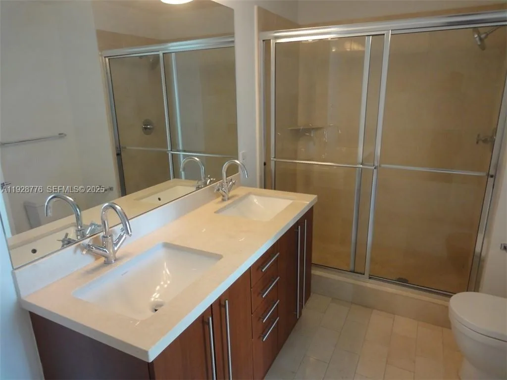 79 SW 12th St # 1203S, Miami, FL 33130 photo 8