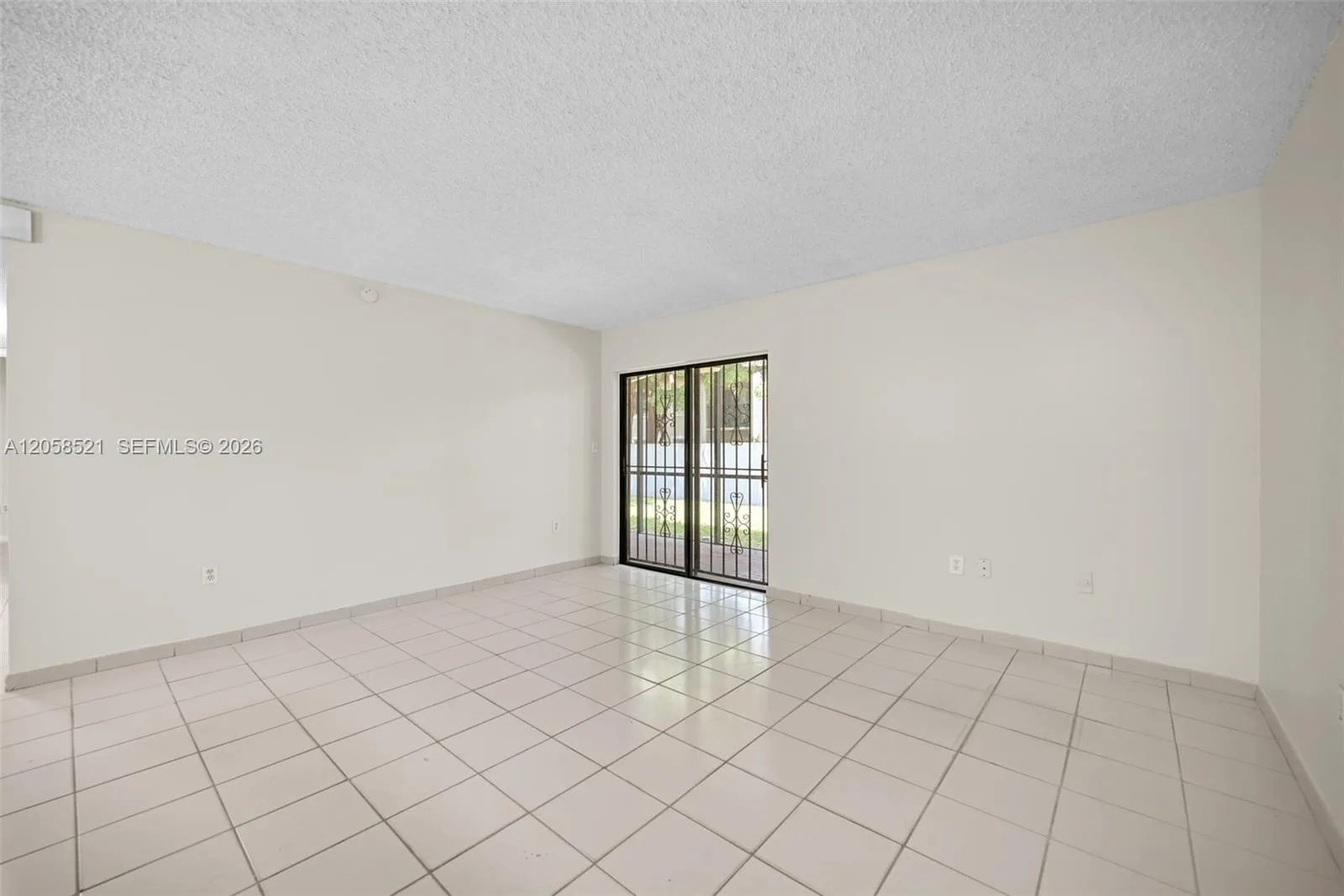 18965 NW 62nd Ave # 106, Hialeah, FL 33015 photo 4