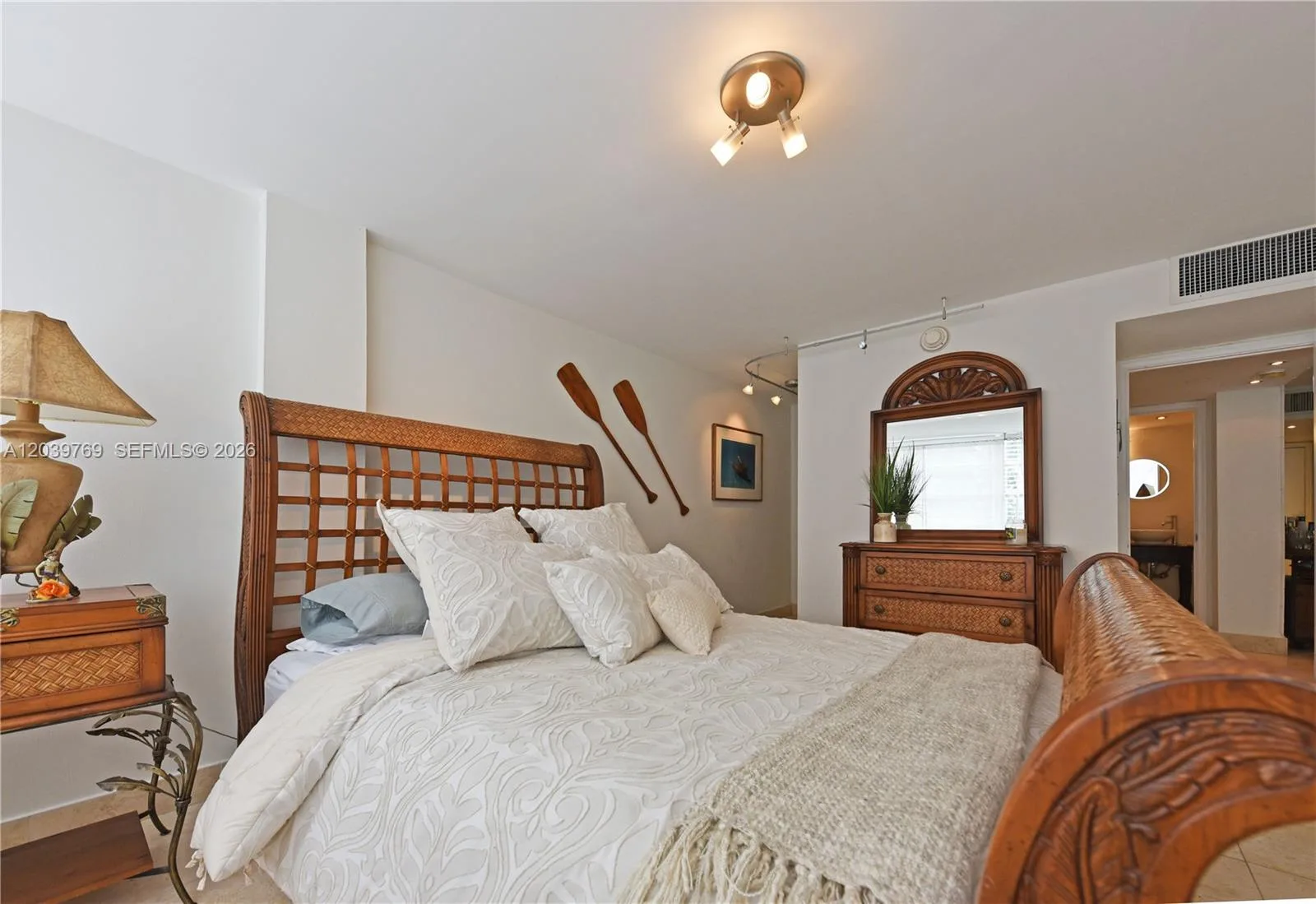 2016 Bay Dr # 201, Miami Beach, FL 33141 photo 13
