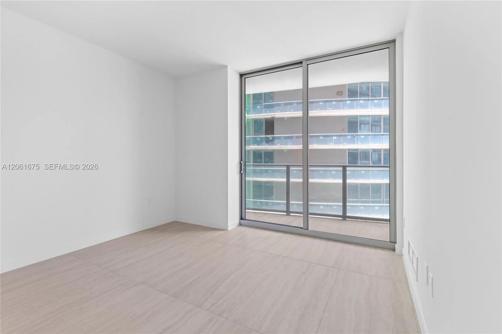 77 SE 5th Street # 2205, Miami, FL 33131 photo 12