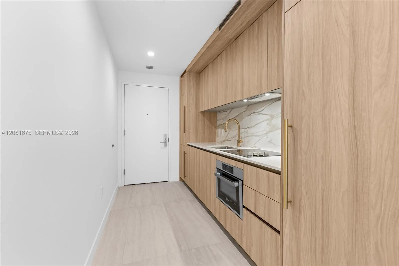 77 SE 5th Street # 2205, Miami, FL 33131 photo 8