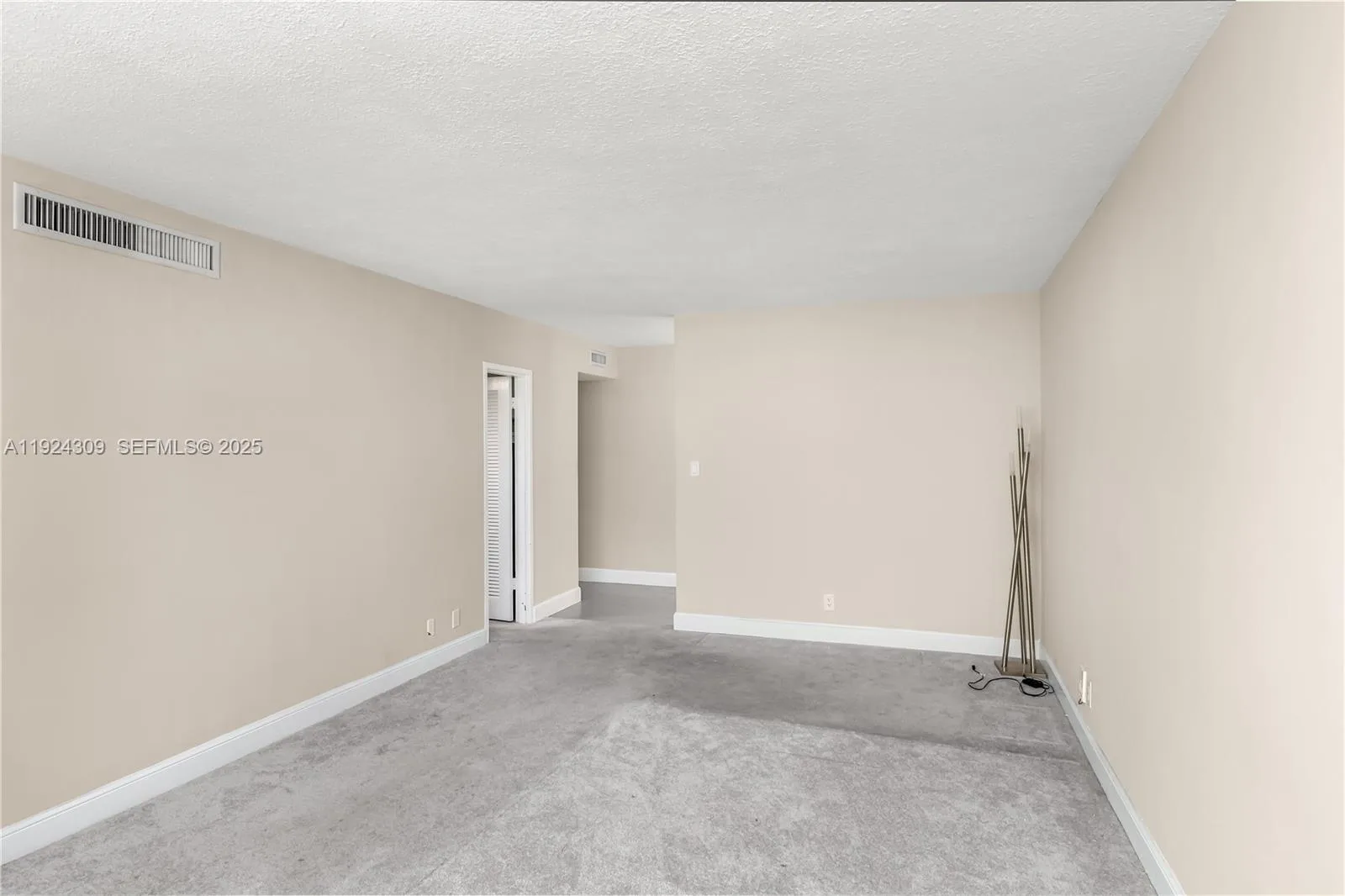 9225 Collins Ave # 612, Surfside, FL 33154 photo 10