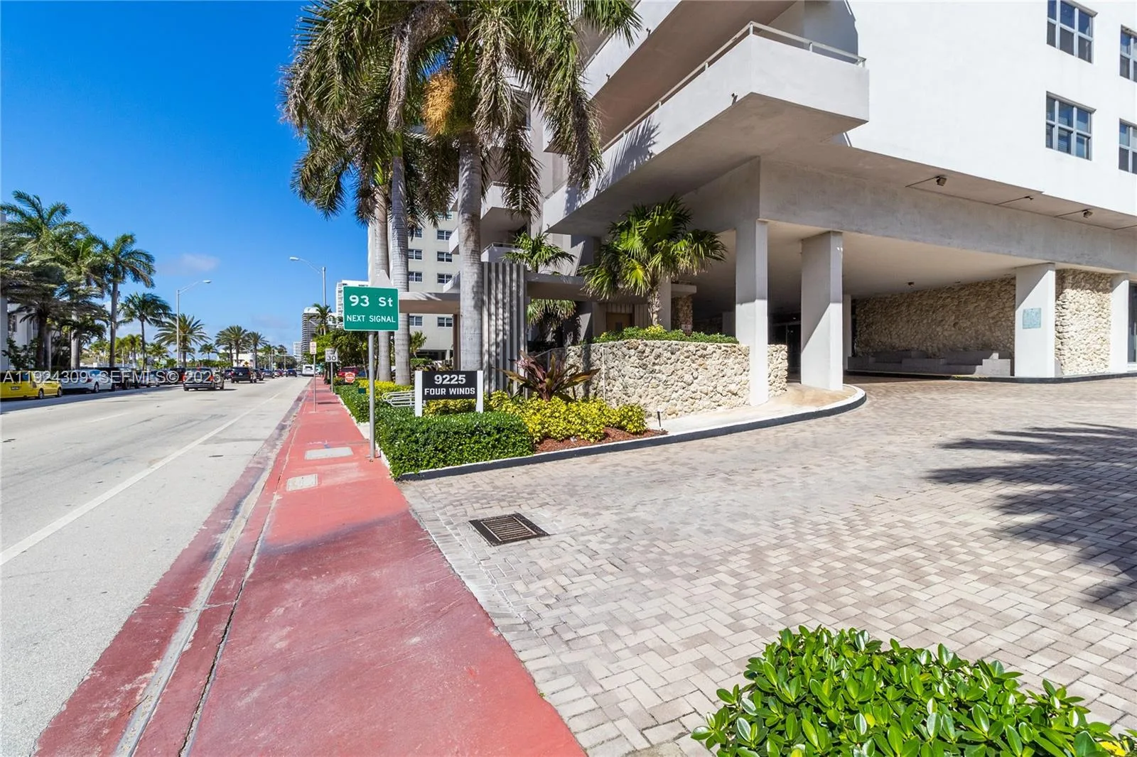9225 Collins Ave # 612, Surfside, FL 33154 photo 2