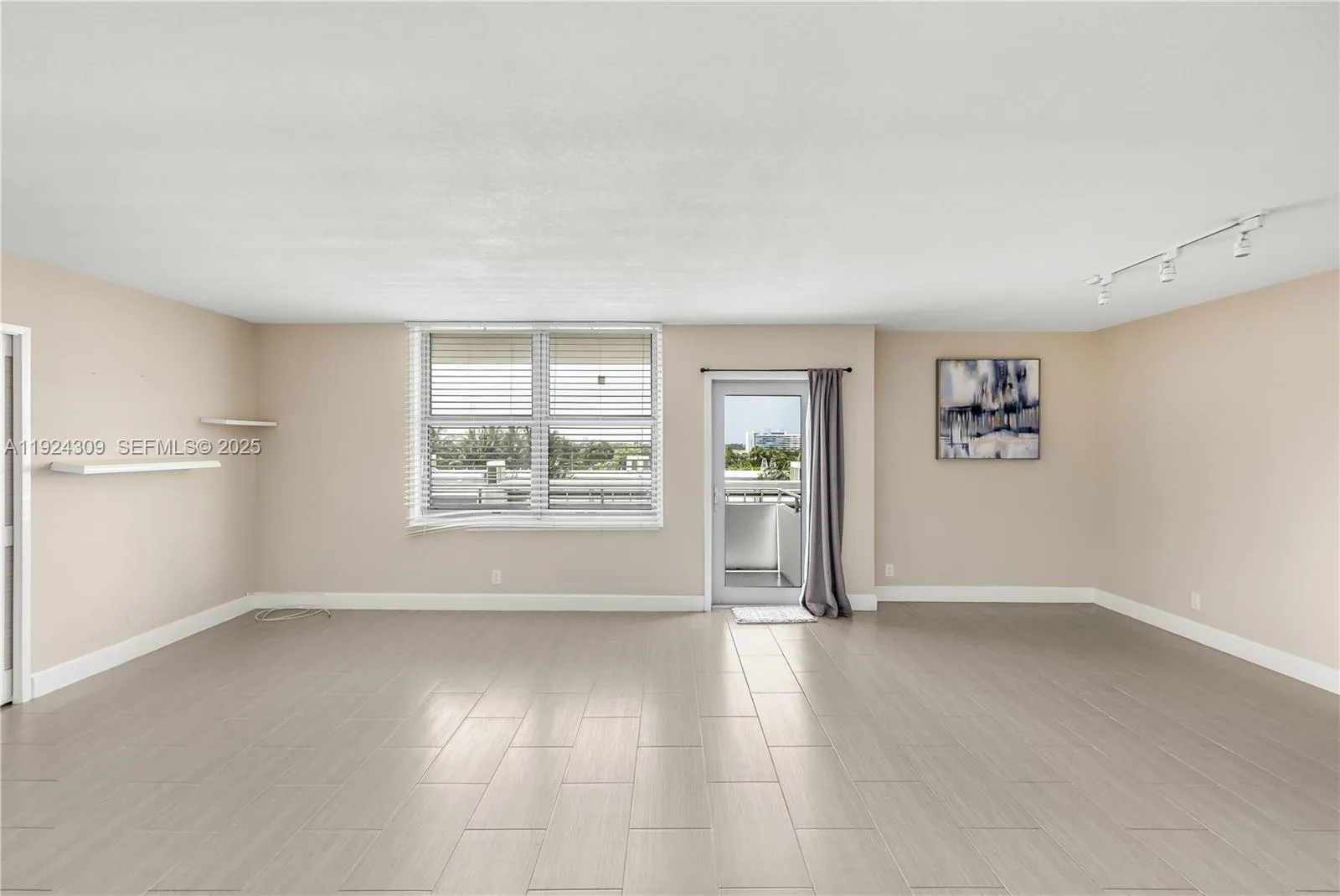 9225 Collins Ave # 612, Surfside, FL 33154 photo 5