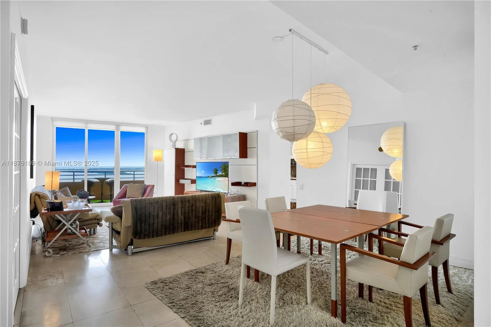 808 Brickell Key Dr # 2506, Miami, FL 33131 photo 2
