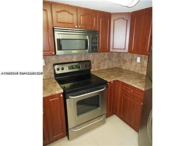 8335 SW 152 AV # B-308, Miami, FL 33193