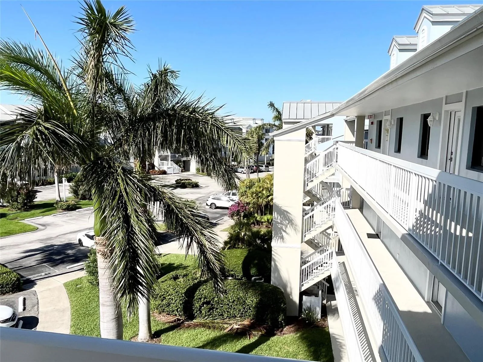 40 NE PLANTATION Road # 410, Hutchinson Island, FL 34996 photo 10