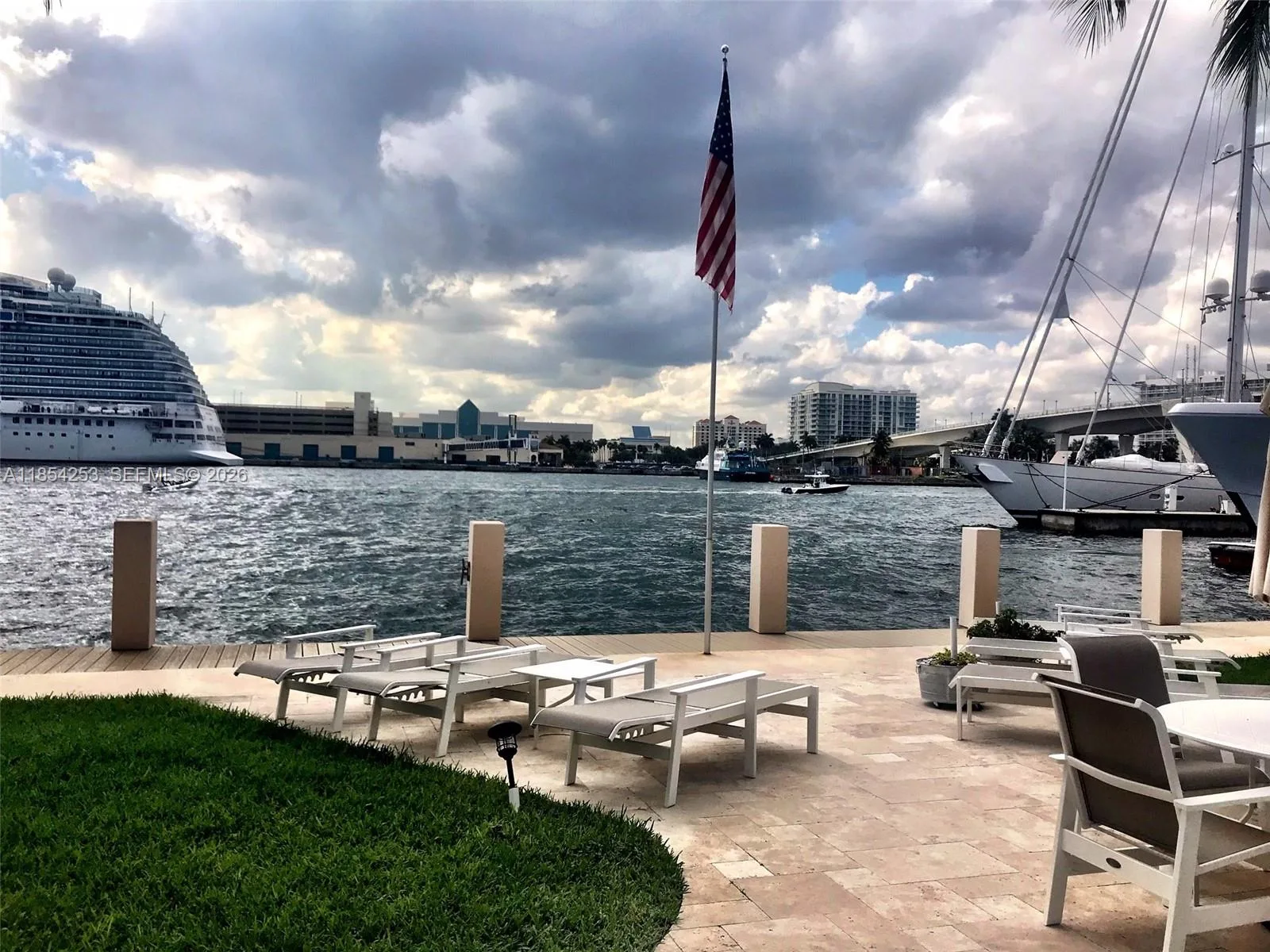 1775 Harbourview Dr # 3, Fort Lauderdale, FL 33316 photo 5