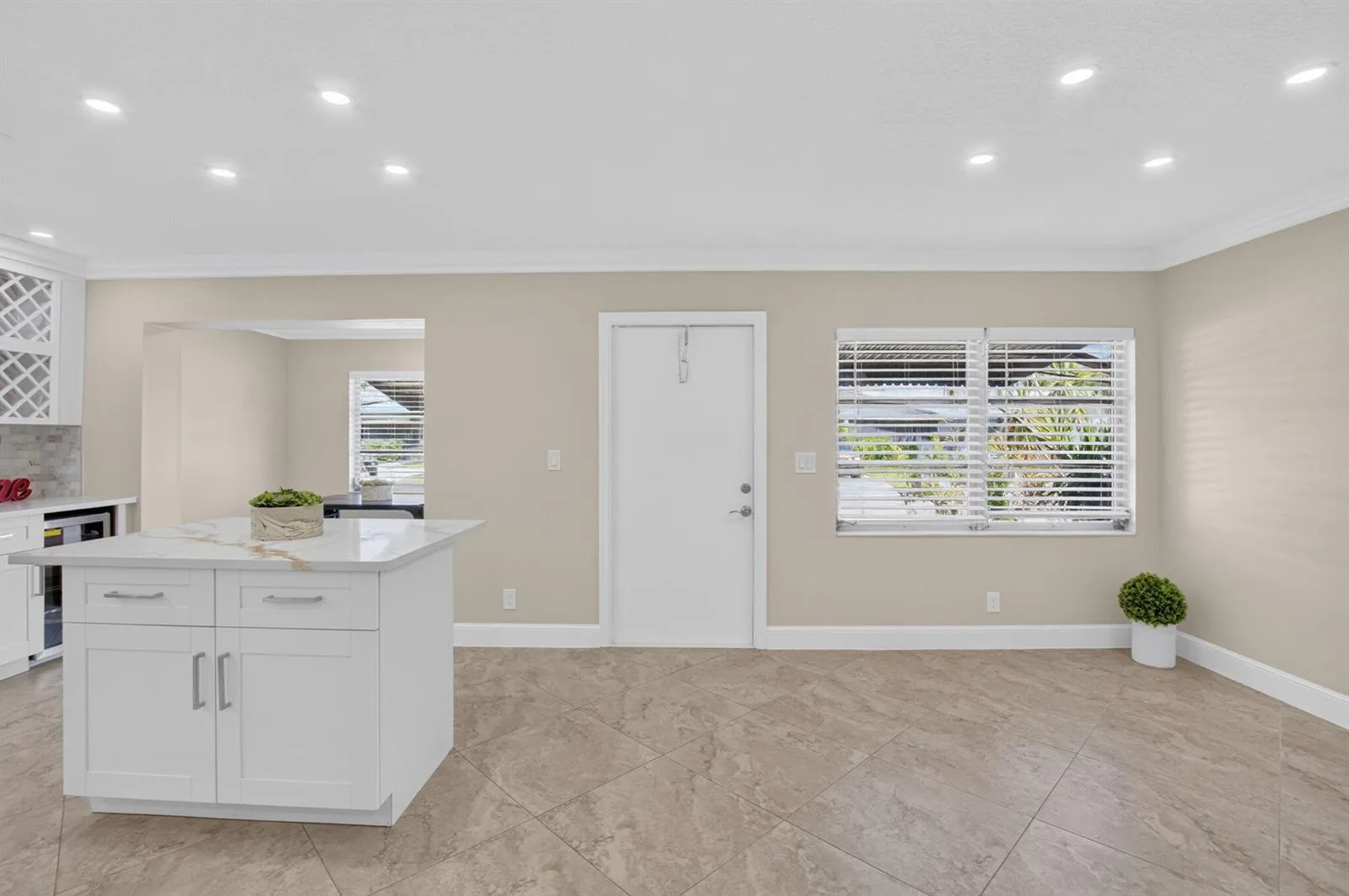 5790 WANDA Lane, Delray Beach, FL 33484 photo 3