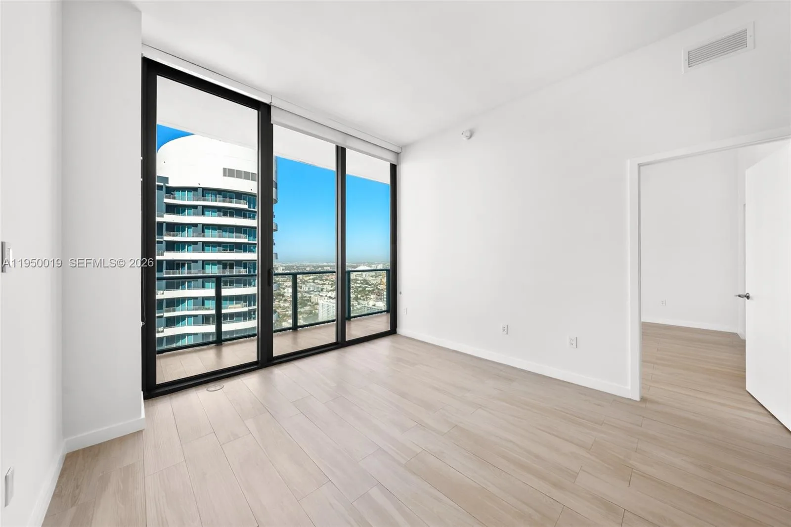 1300 S Miami Ave # PH5109, Miami, FL 33130 photo 3