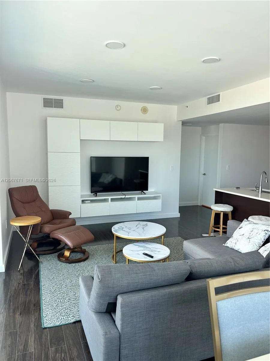 1900 N Bayshore Dr # 4011, Miami, FL 33132 photo 5