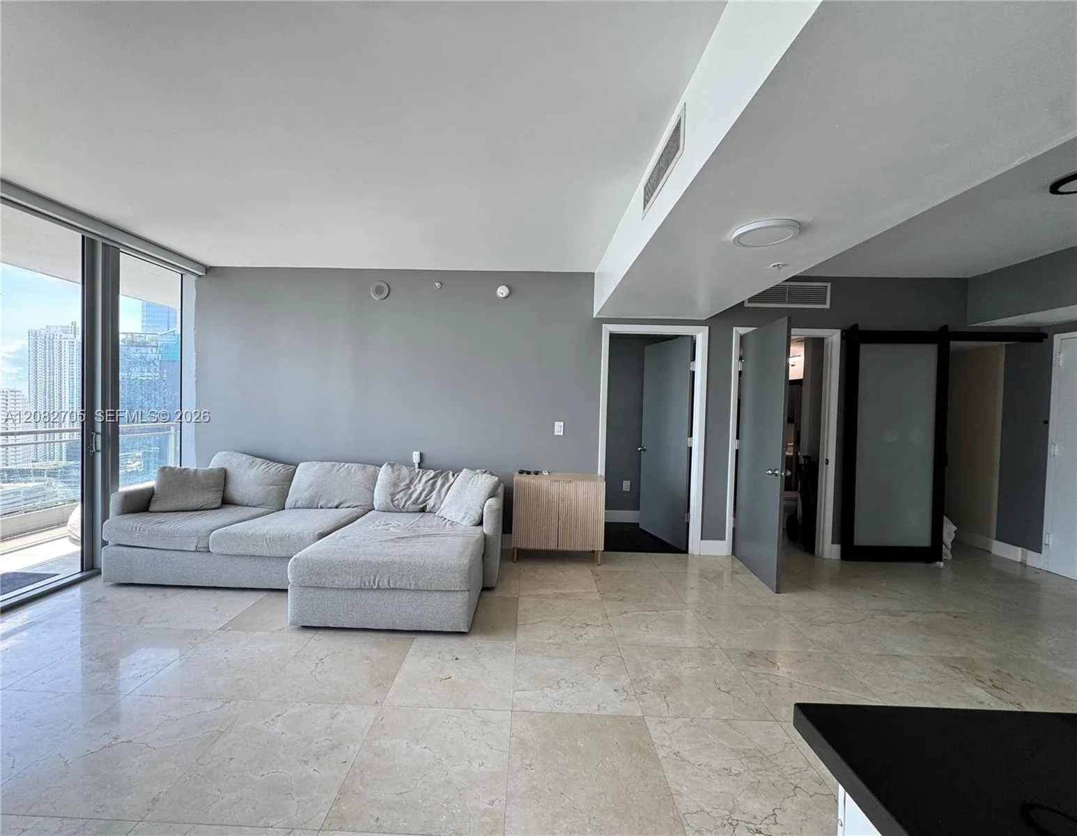 92 SW 3rd St # 3811, Miami, FL 33130