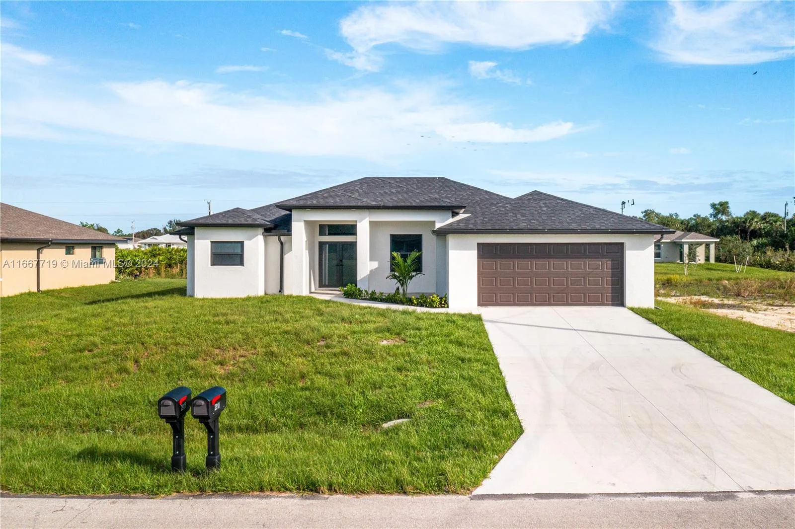2910 24th St W, Lehigh Acres, FL 33971 photo 2