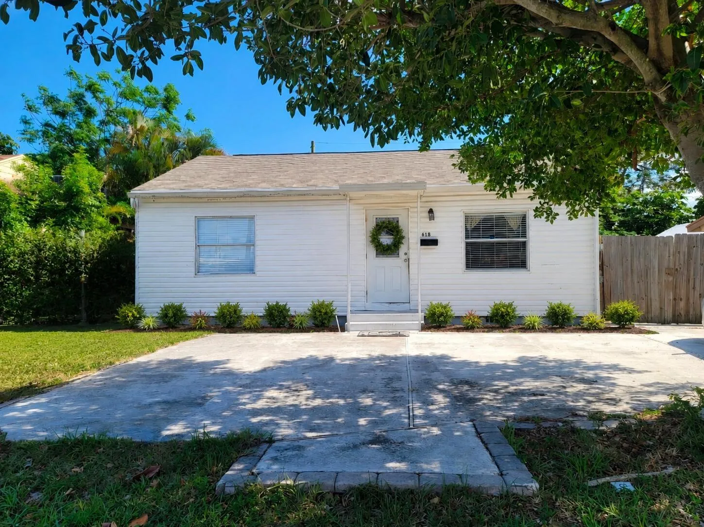 618 Hunter Street, West Palm Beach, FL 33405