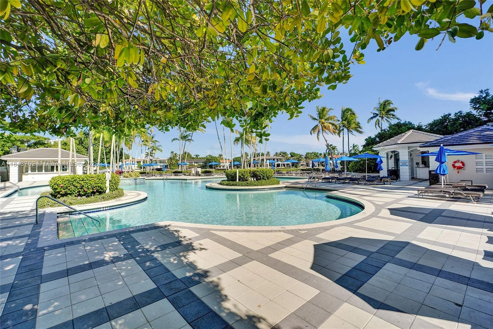 21150 Point Pl # 406, Aventura, FL 33180 photo 9