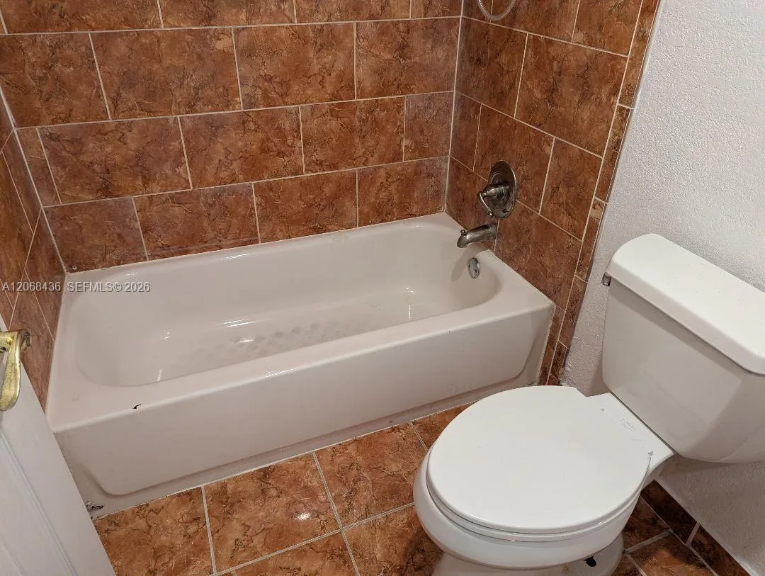 8380 S Missionwood Cir # C-II, Miramar, FL 33025 photo 11