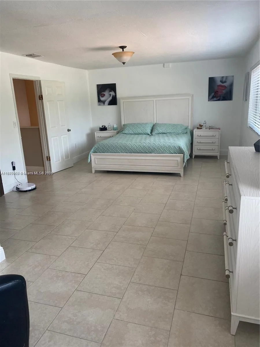13208 SW 10th Ln, Miami, FL 33184 photo 8