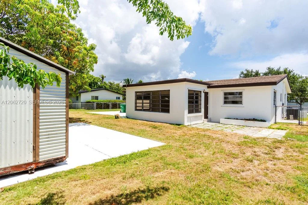 19390 Whispering Pines Rd, Cutler Bay, FL 33157 photo 11