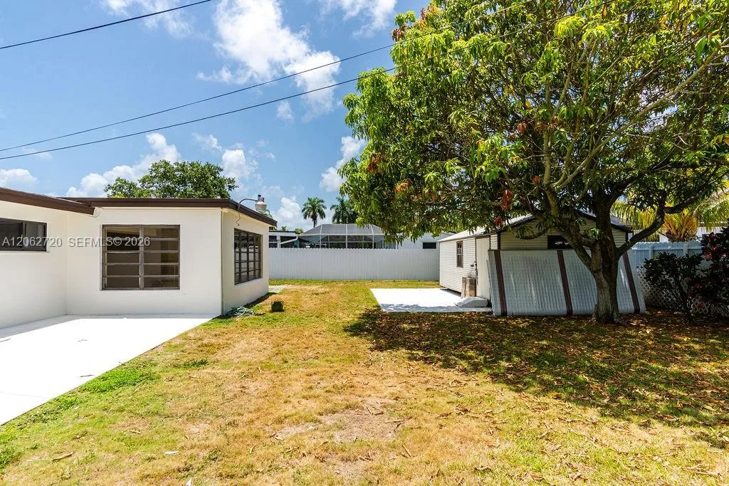 19390 Whispering Pines Rd, Cutler Bay, FL 33157 photo 6