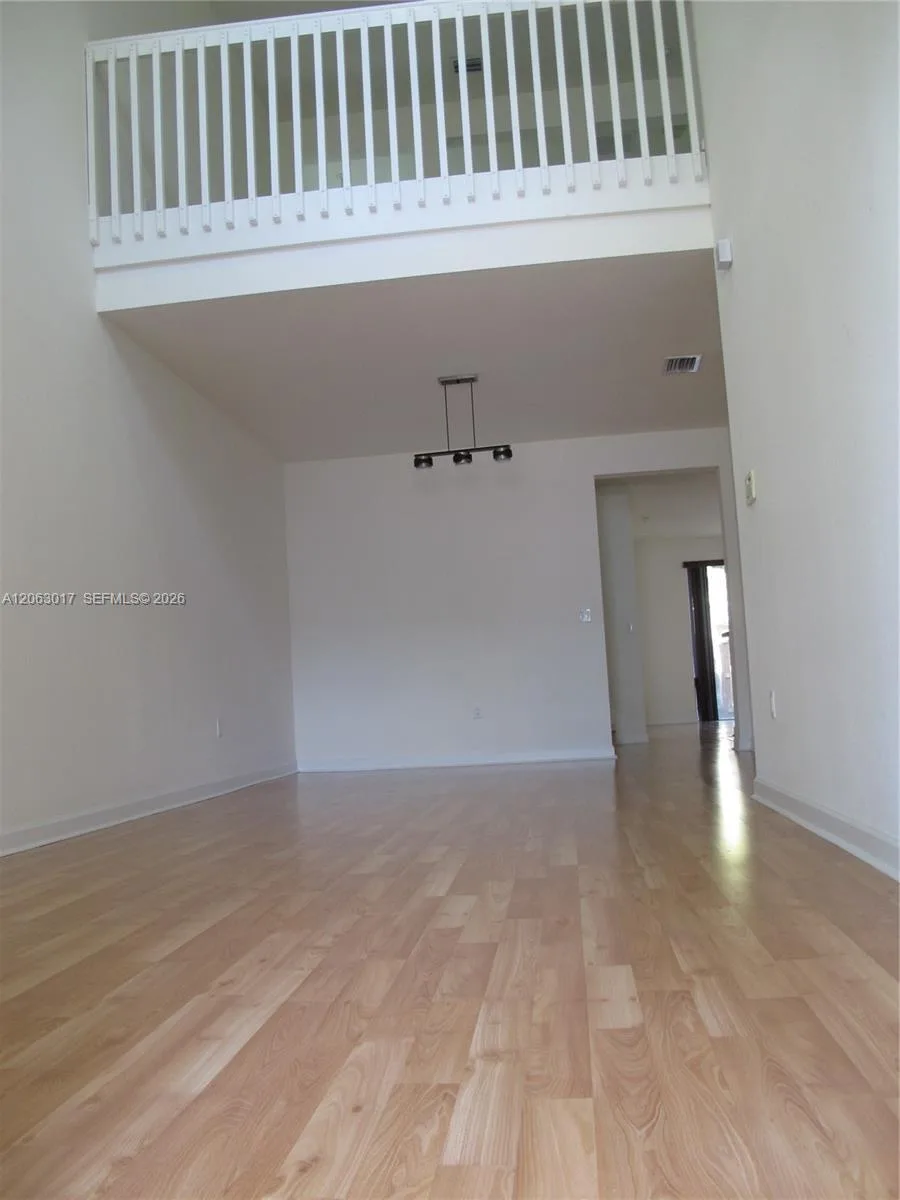 10716 NW 76th Ln, Doral, FL 33178 photo 3