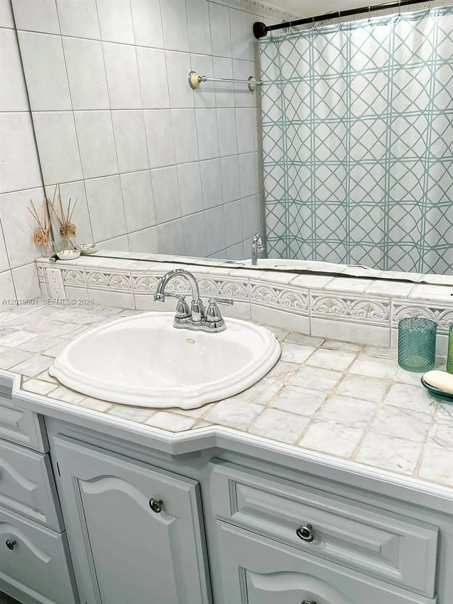 2001 Atlantic Shores Blvd # 312, Hallandale Beach, FL 33009 photo 9