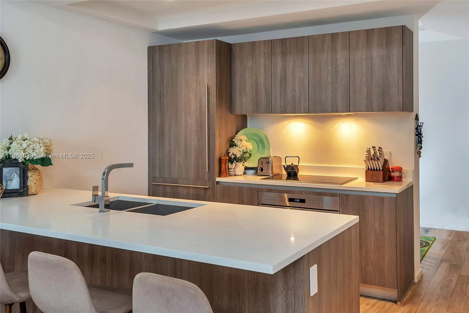 801 S Miami Ave # 1708, Miami, FL 33130 photo 4