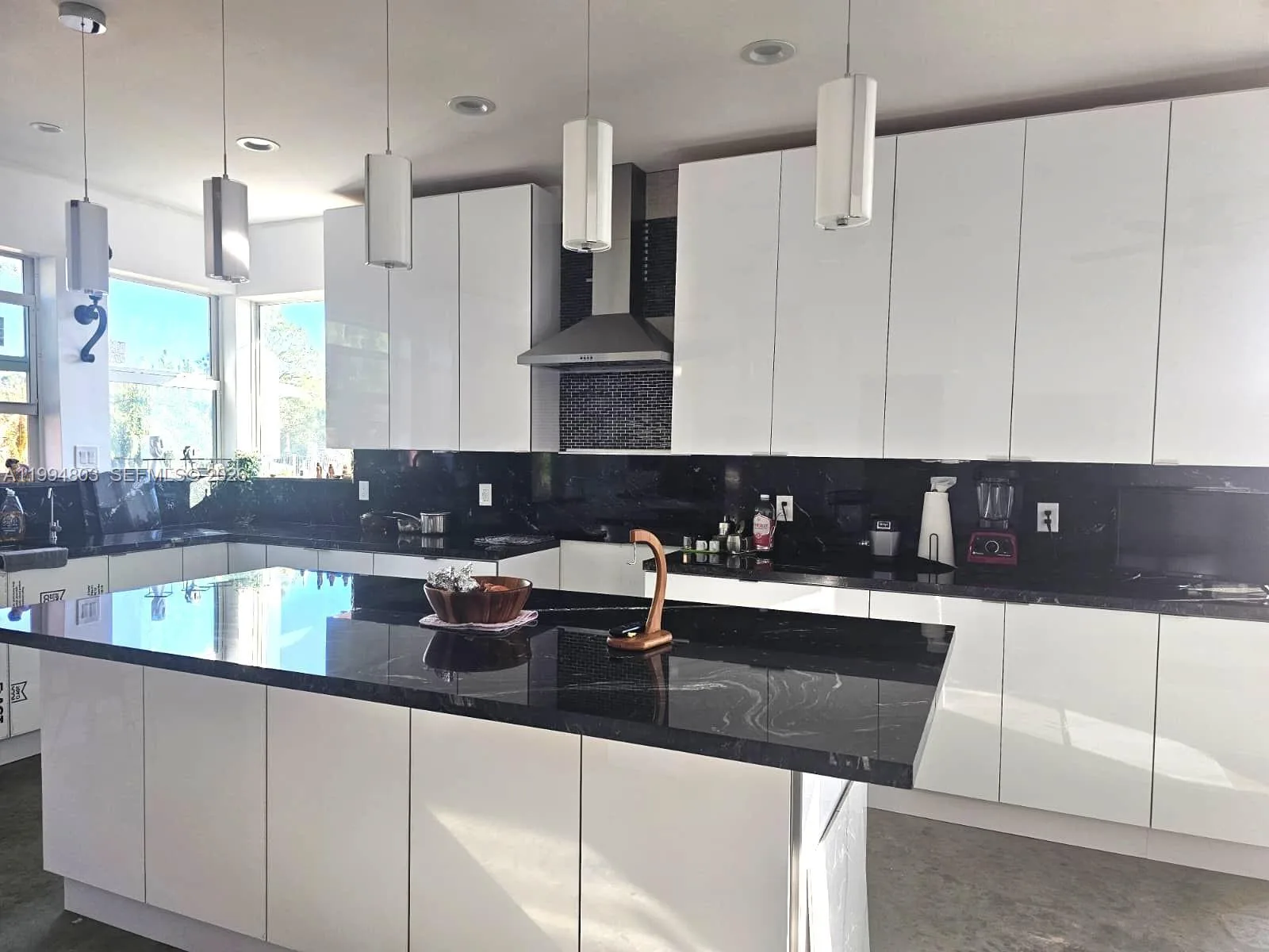 775 S Palm ST, Other City - In The State Of Florida, FL 33440 photo 2