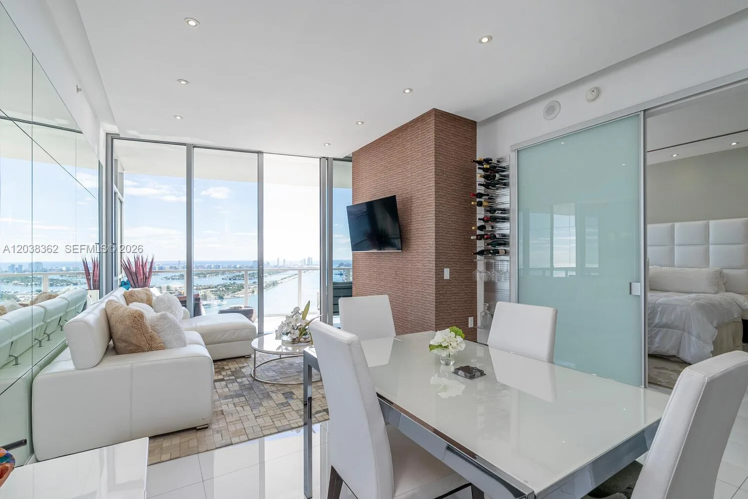 1100 Biscayne Blvd # 4103, Miami, FL 33132 photo 5