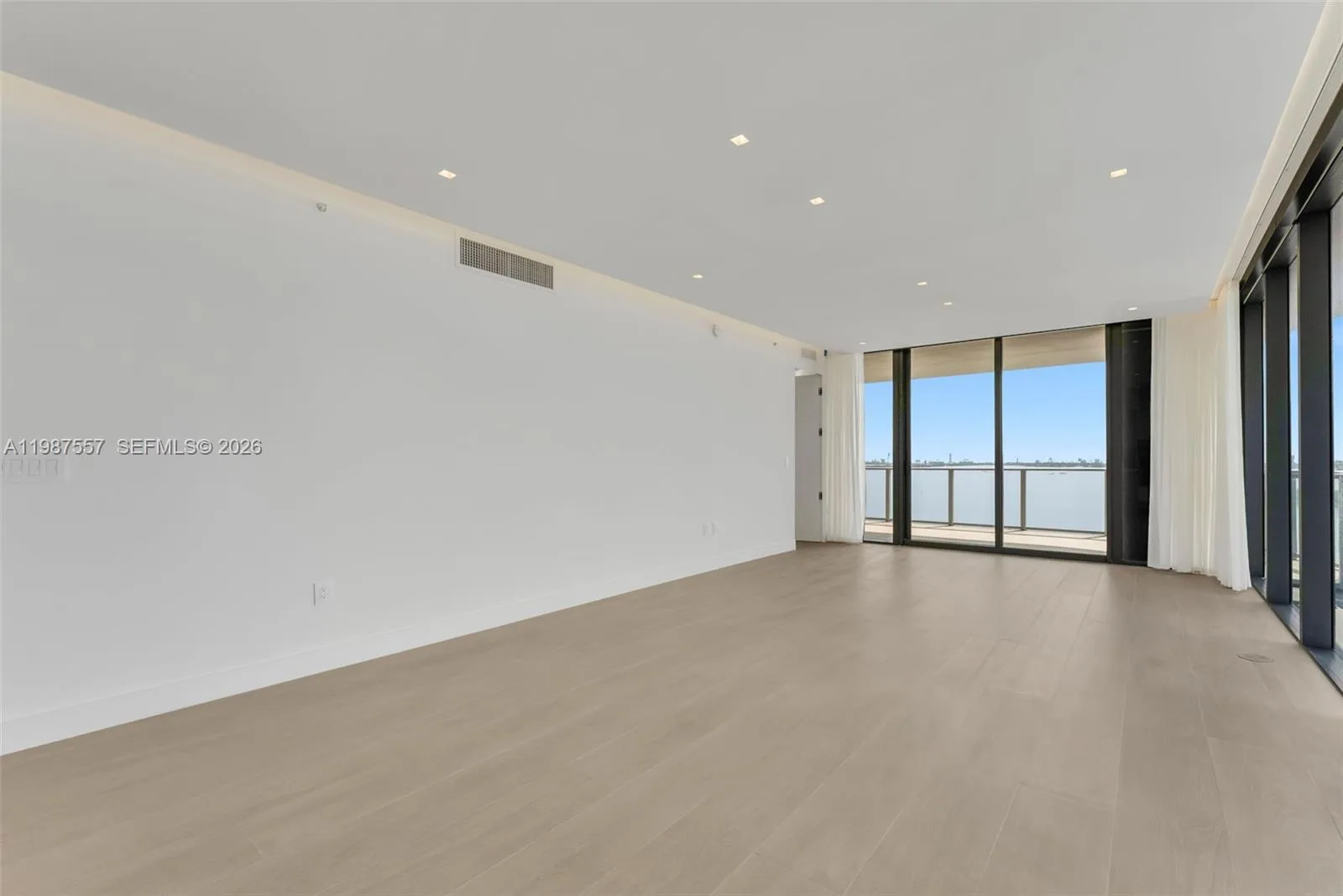 700 NE 24th st # 1207, Miami, FL 33137 photo 6