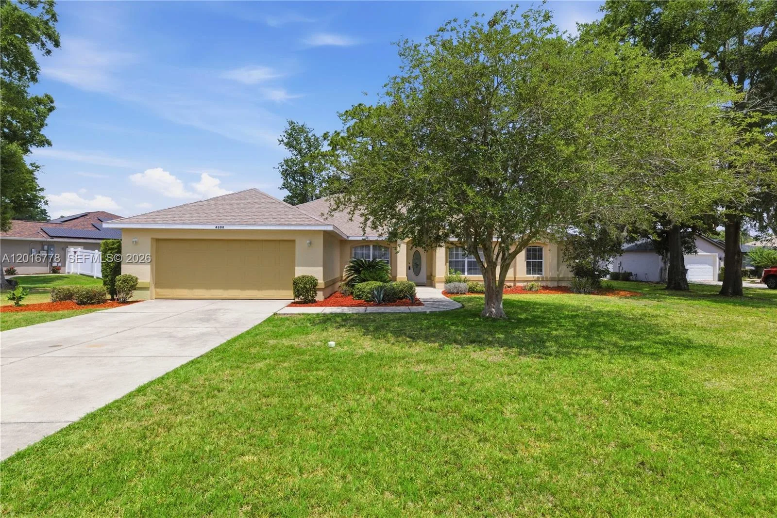 4300 NW 4th Cir, Ocala, FL 34475 photo 3